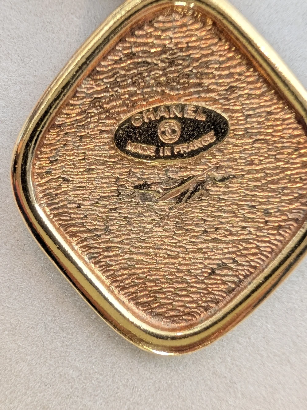 CHANEL Vintage Gold-Tone Rue Cambon Paris Pendant Necklace